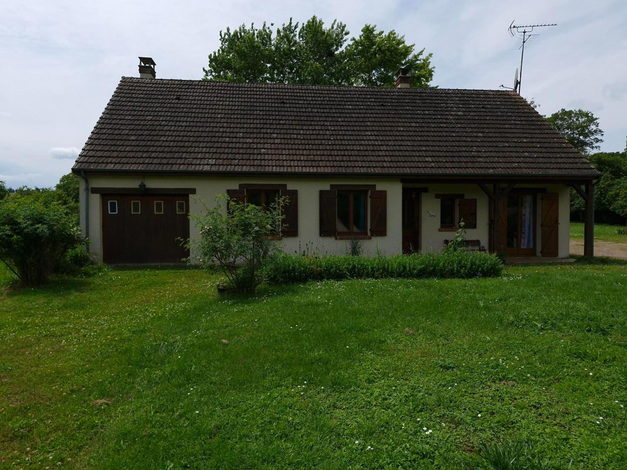 Villa Chez Berthe Brinon-sur-Beuvron Exterior foto